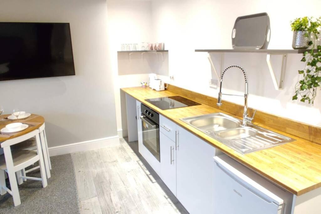 Brand New Designer Apartments In Liverpool - Newsham Park L6 Екстериор снимка